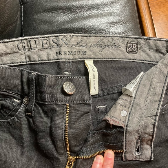 Mens Guess size 28 black Los Angelos Premium Lincoln Slim Straight jeans. - Picture 4 of 5